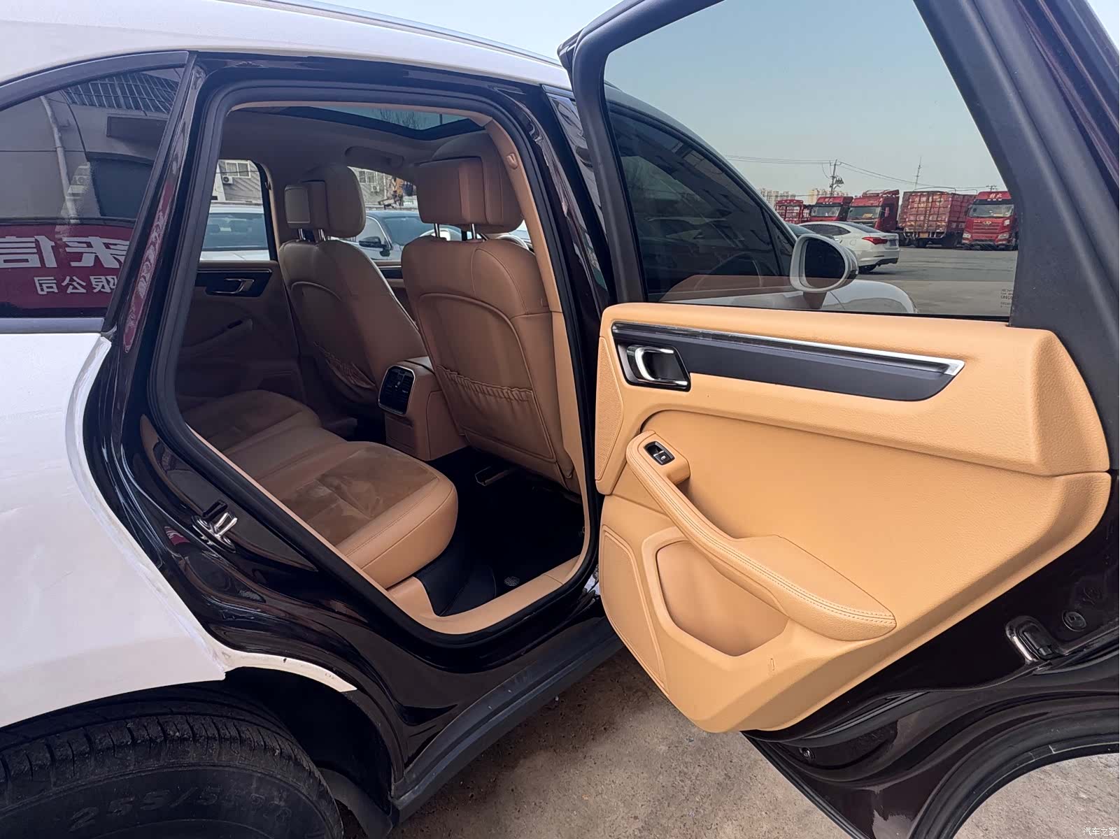 Porsche Macan, 2016 11
