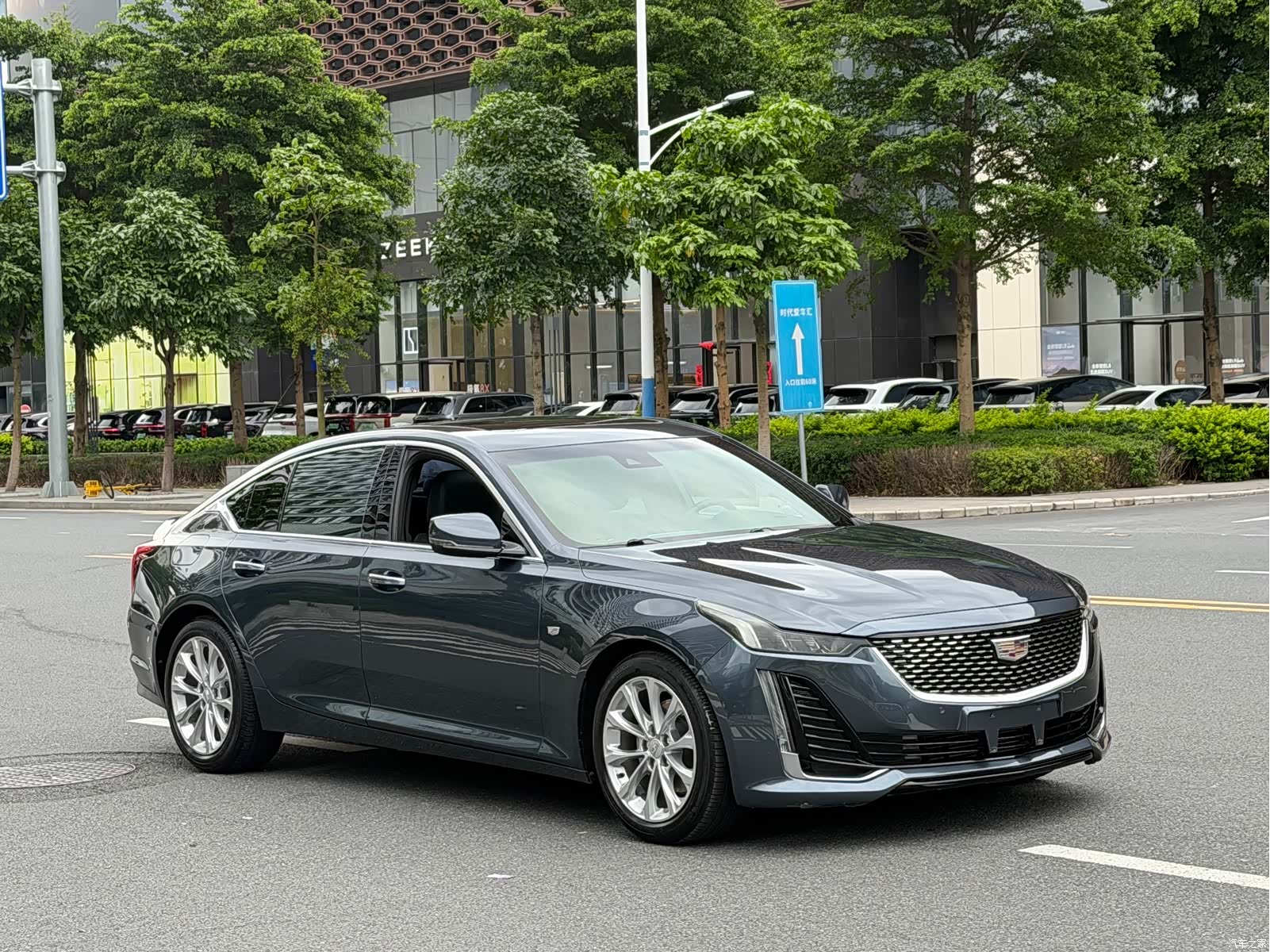 Cadillac CT5, 2020 3