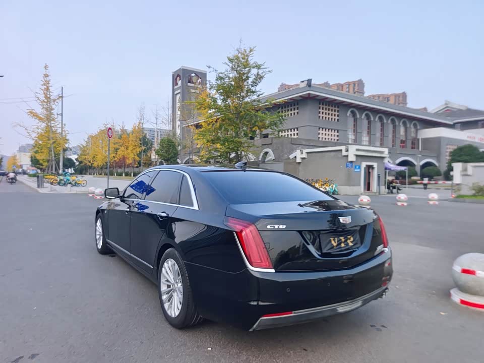 Cadillac CT6