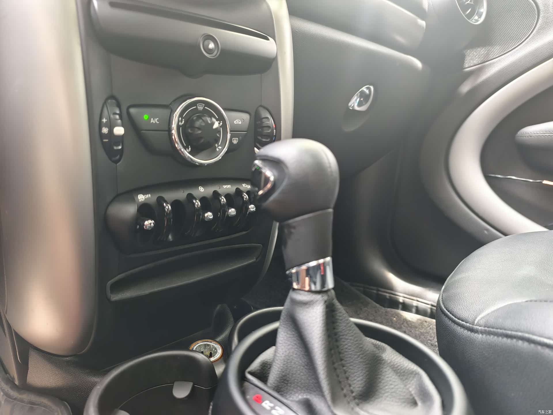 Mini Countryman, 2015 16