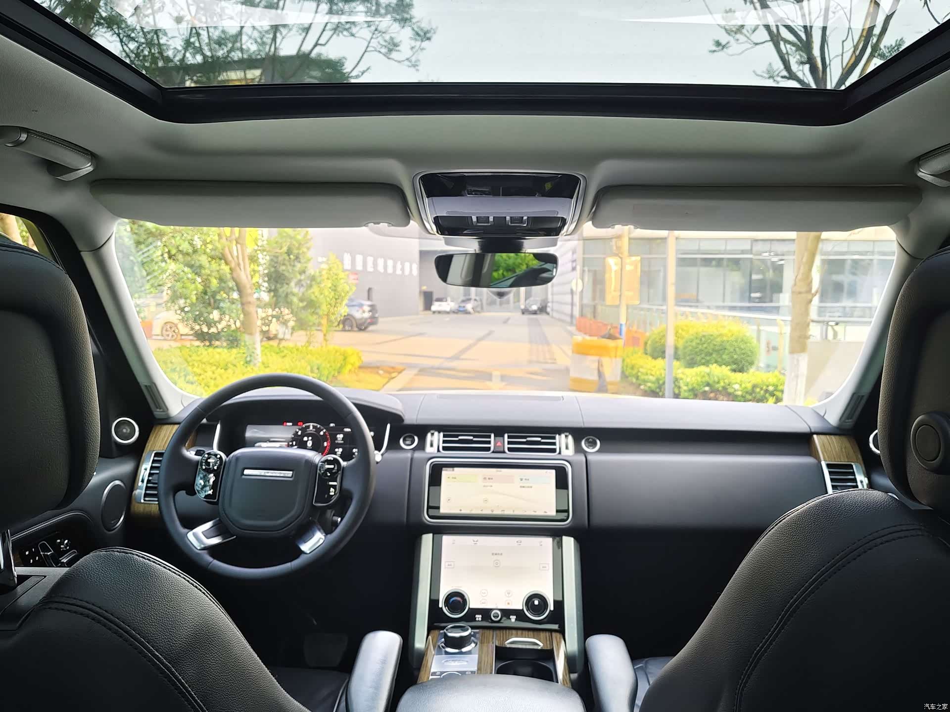 Land Rover Range Rover, 2019 12