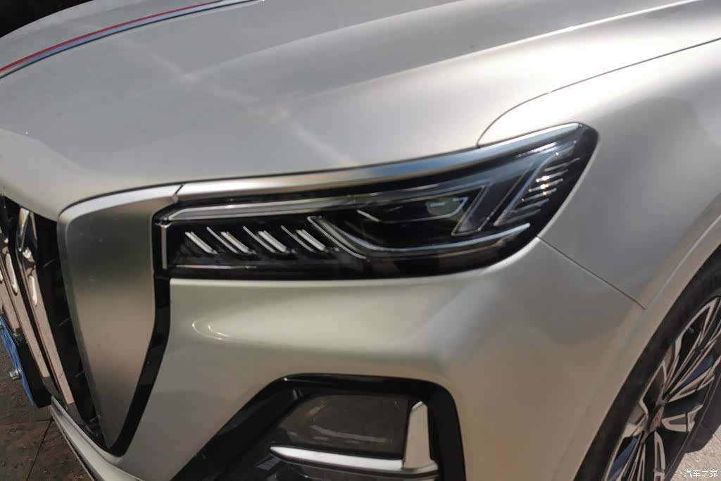 Hongqi HS5, 2024 все фото