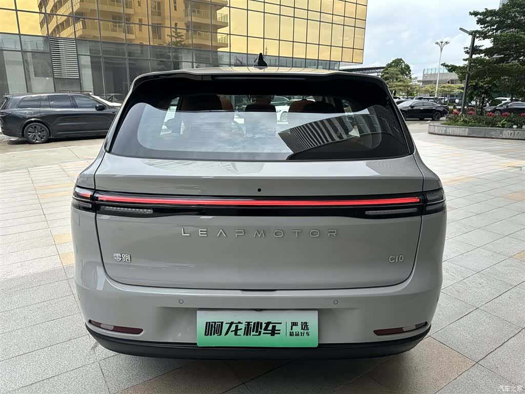 Leapmotor C10, 2026 все фото