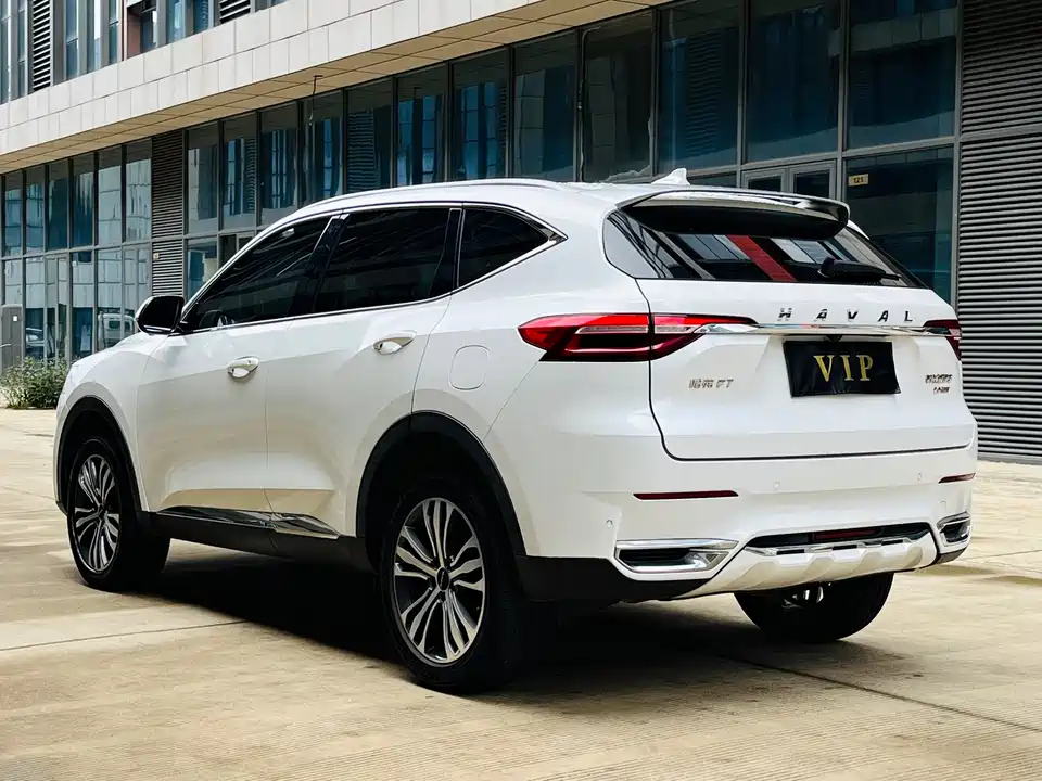 Haval F7