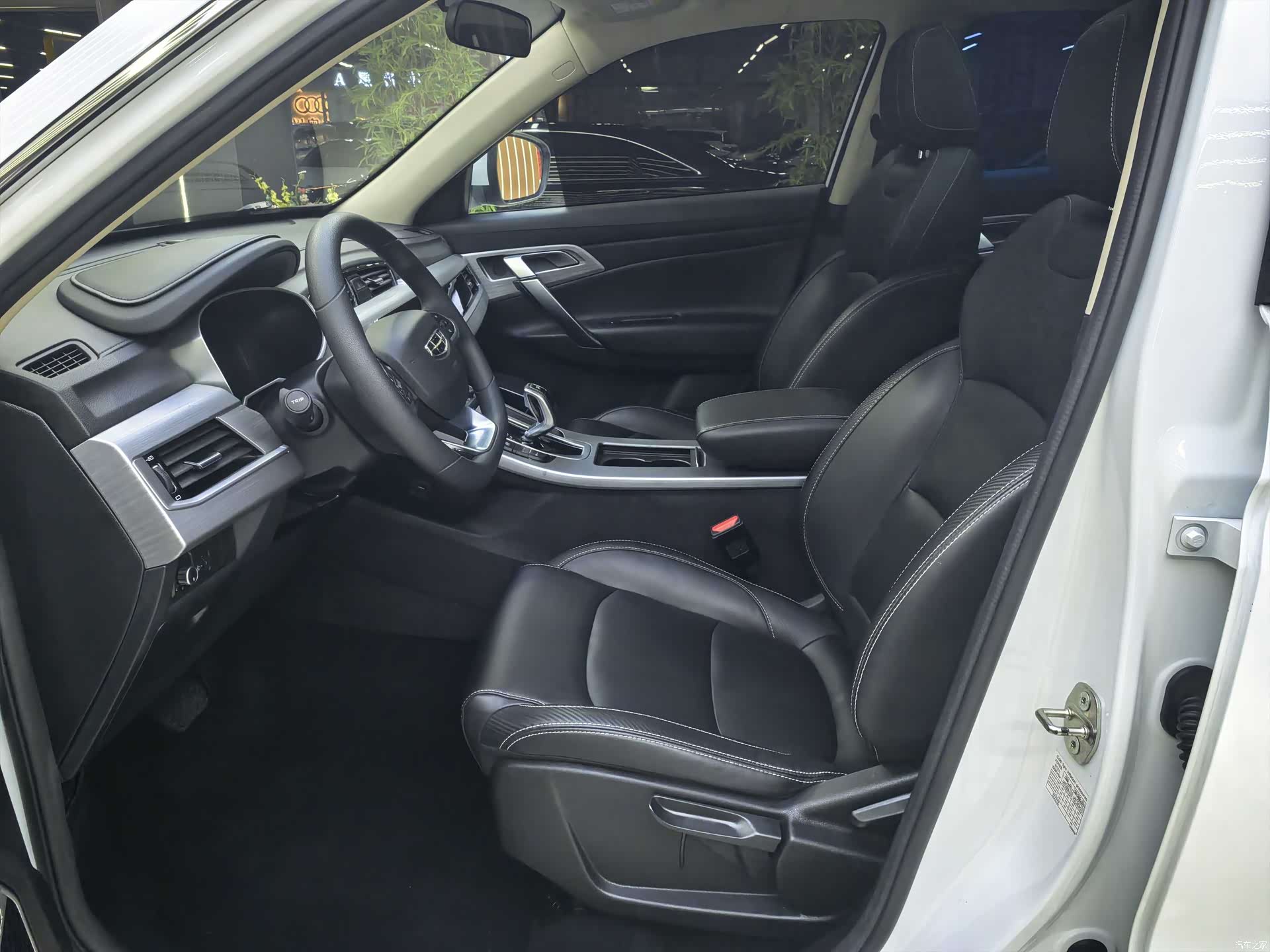 Geely Boyue, 2021 8