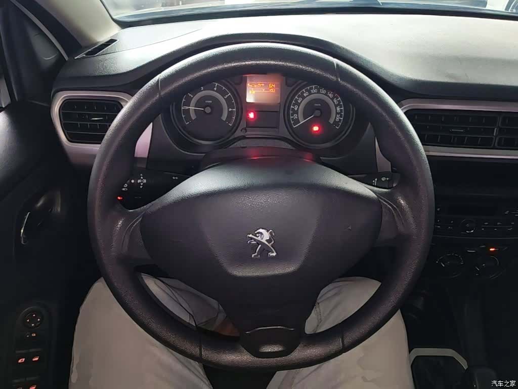 Peugeot 301, 2017 11