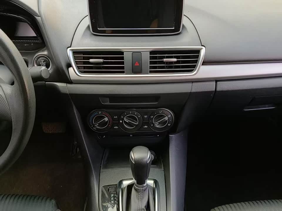 Mazda 3 Angkesaila Mazda 3 Angkesaila