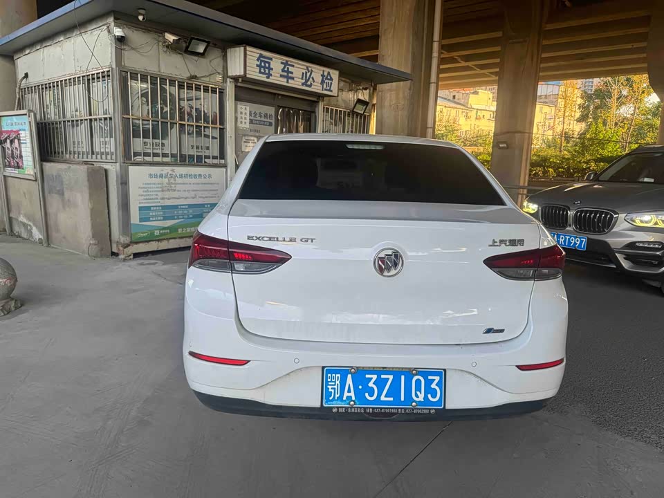 Buick Yinglang