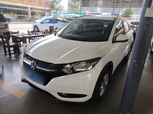 Honda HR-V 2016 — купить из Китая под заказ