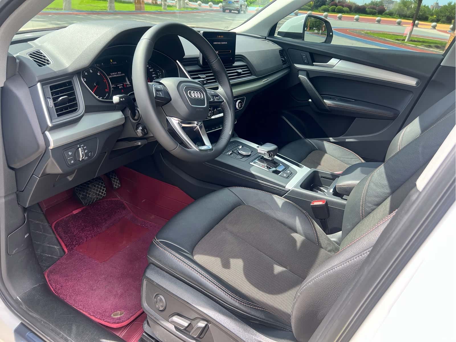 Audi Q5L, 2021 4