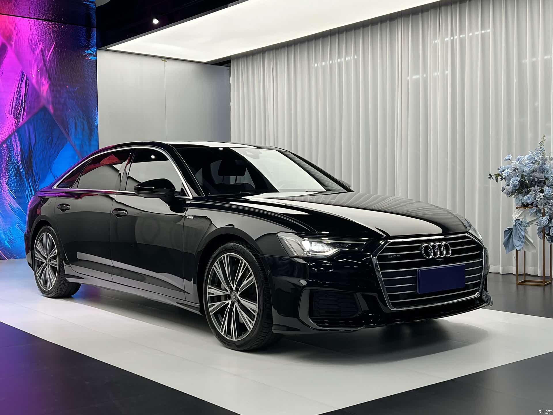 Audi A6L, 2020 3