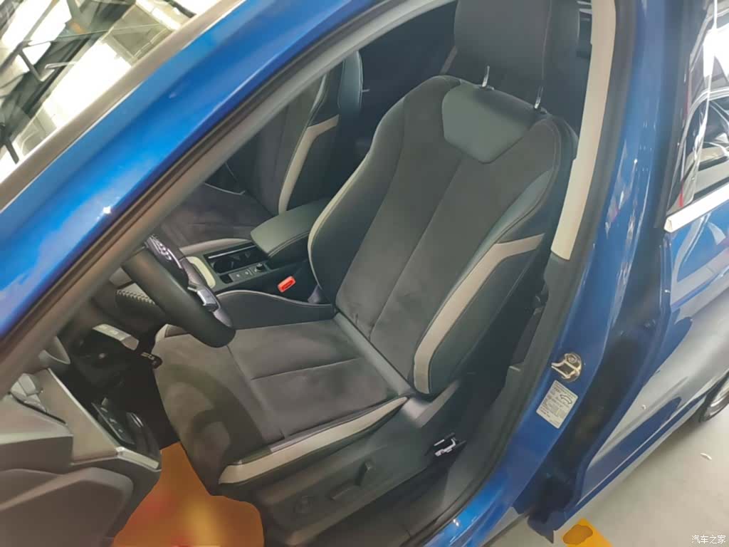 Audi Q3, 2019 15