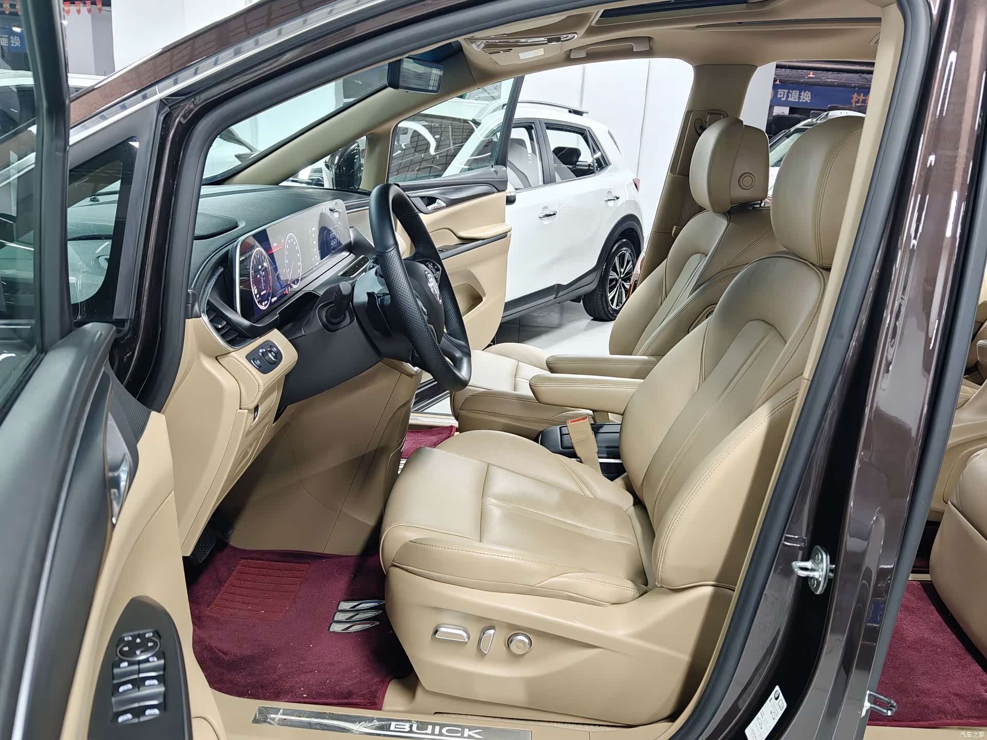 Buick GL8, 2021 все фото