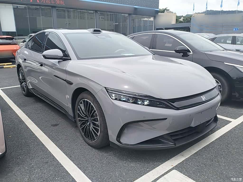 BYD Han, 2025 4