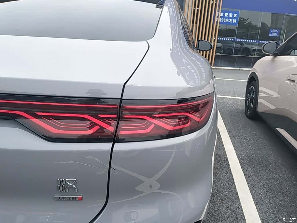 BYD Han, 2025 8