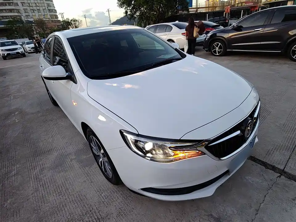 Buick Yinglang