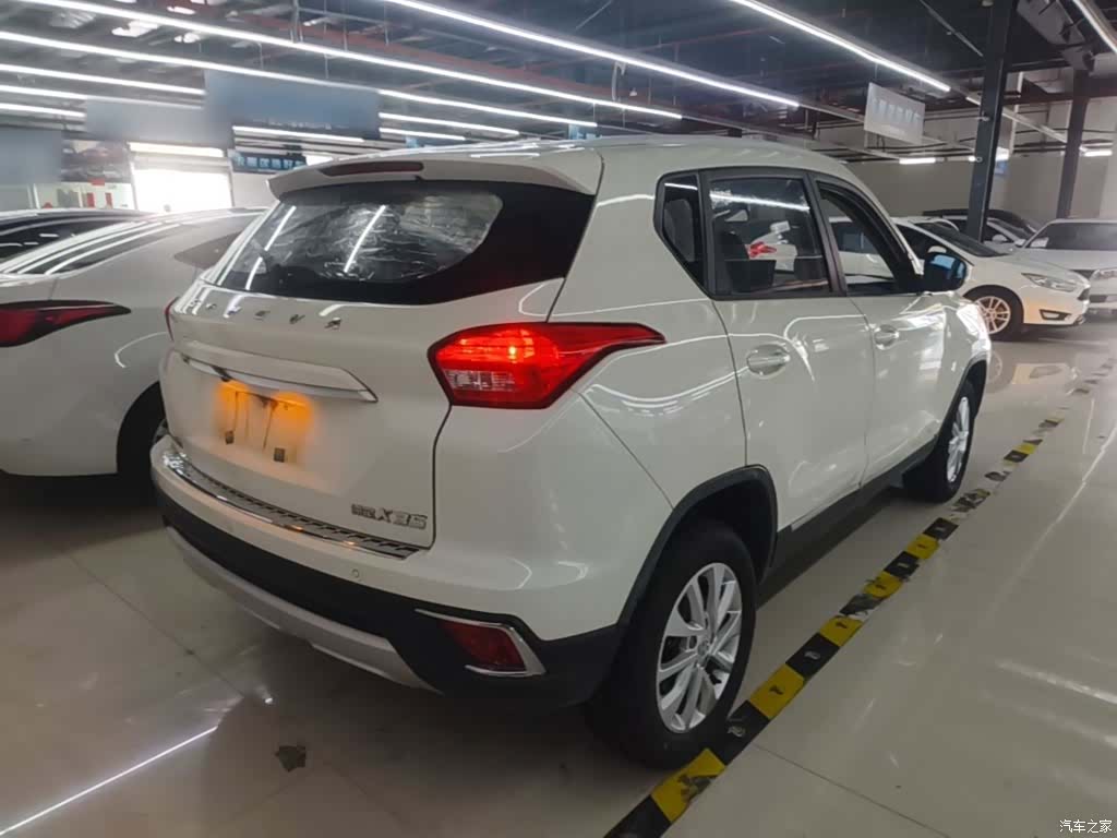 BAIC X35, 2016 7