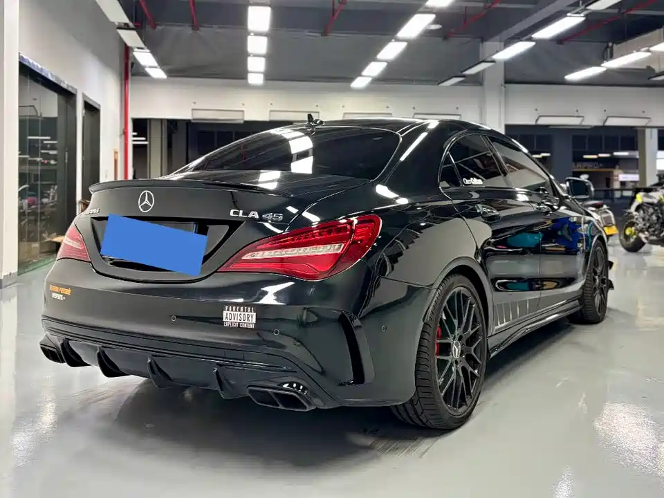 Mercedes-Benz CLA AMG