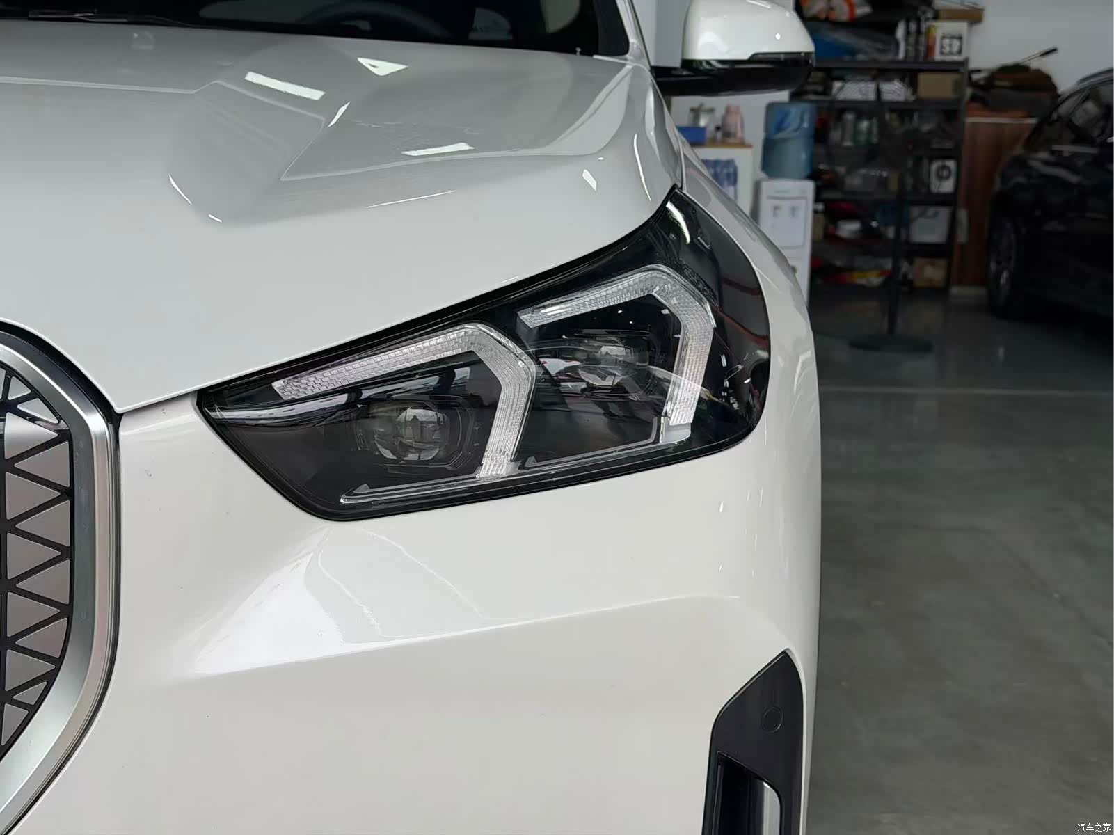 BMW iX1, 2025 3