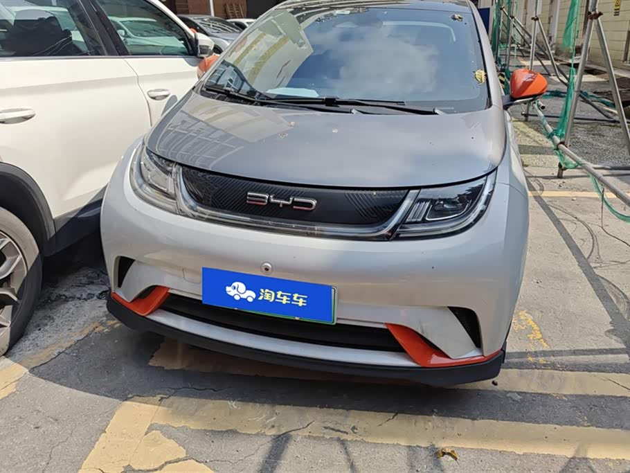 BYD dolphin