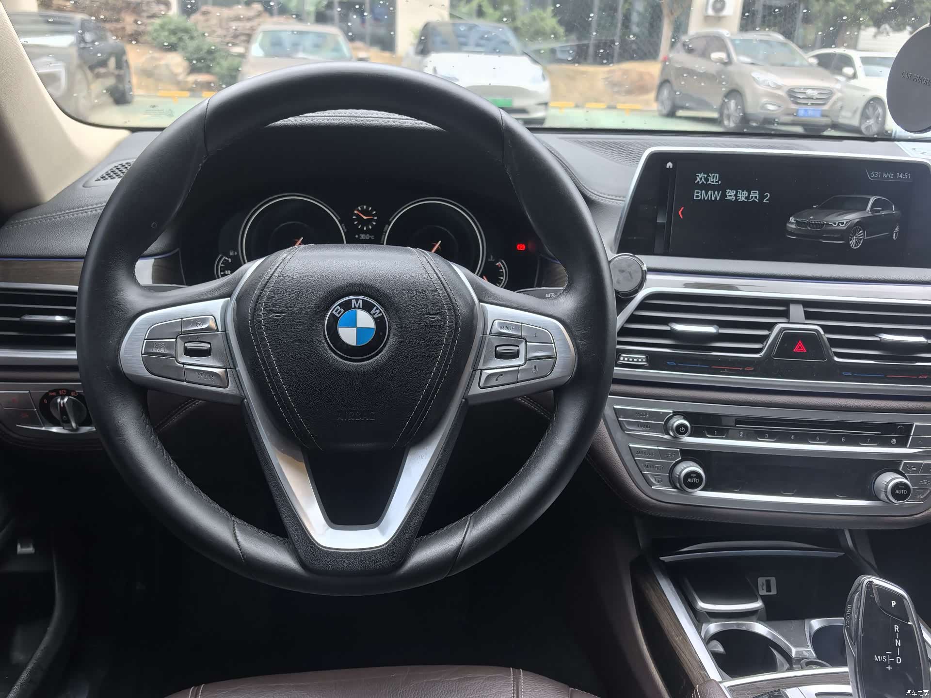 BMW 7 Series, 2017 все фото