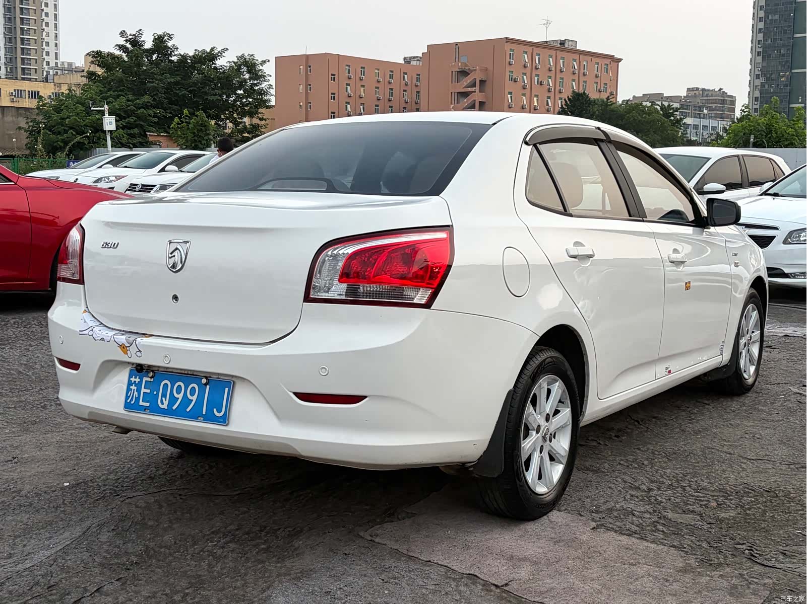 Wuling 630, 2012 6