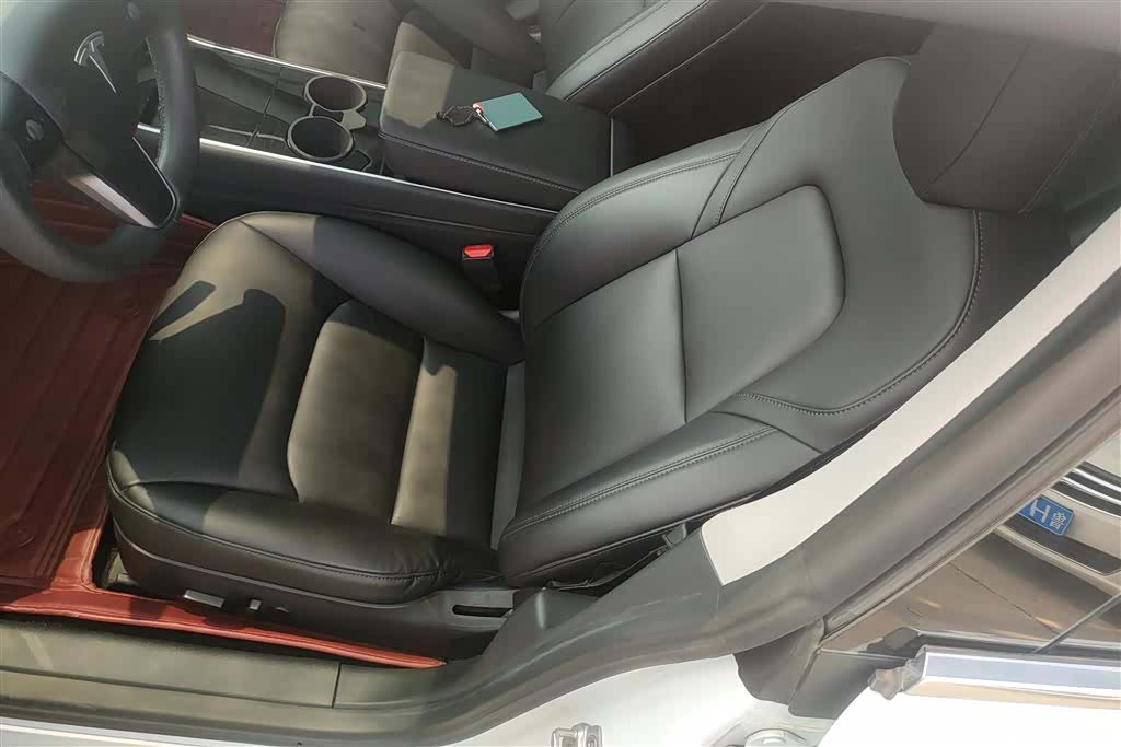 Tesla Model 3, 2020 9