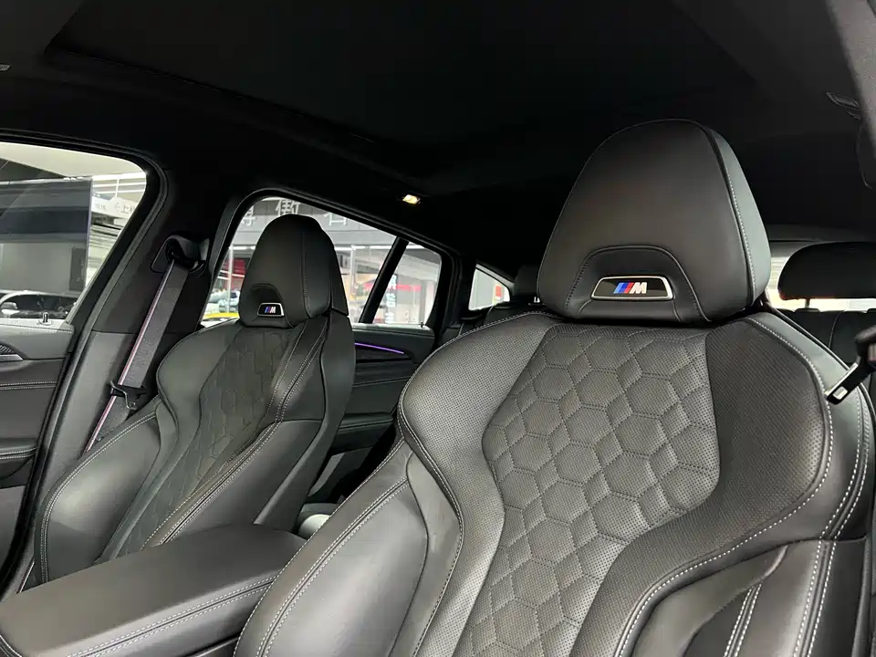 BMW X4 M