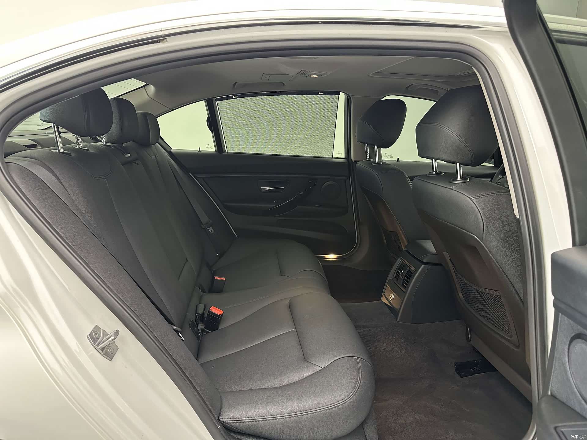 BMW 3 Series, 2017 12