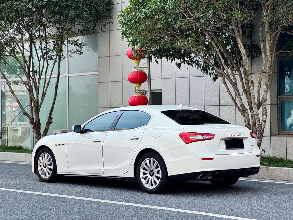 Maserati Ghibli Maserati Ghibli