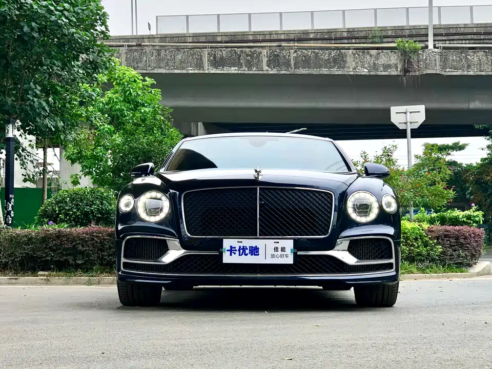 Bentley Flying