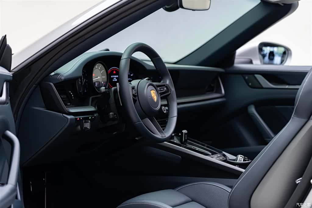 Porsche 911, 2022 10