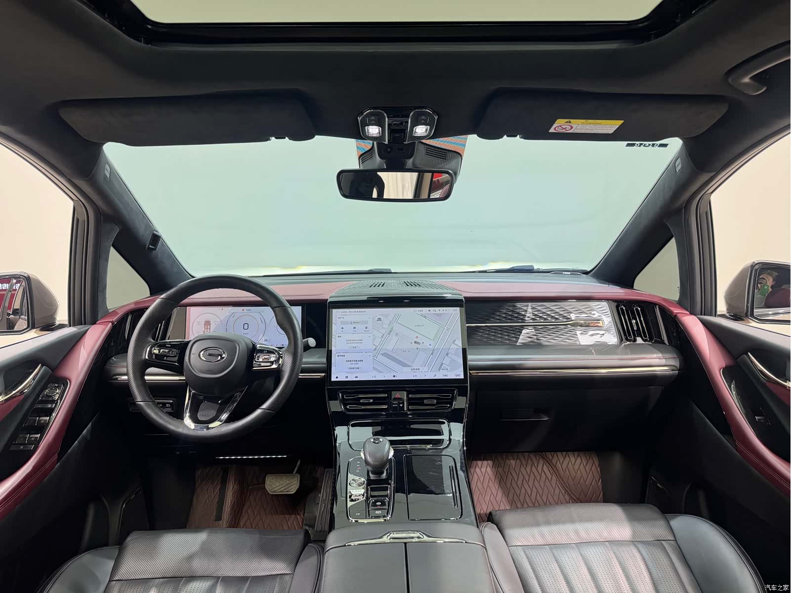 Trumpchi M8, 2022 10