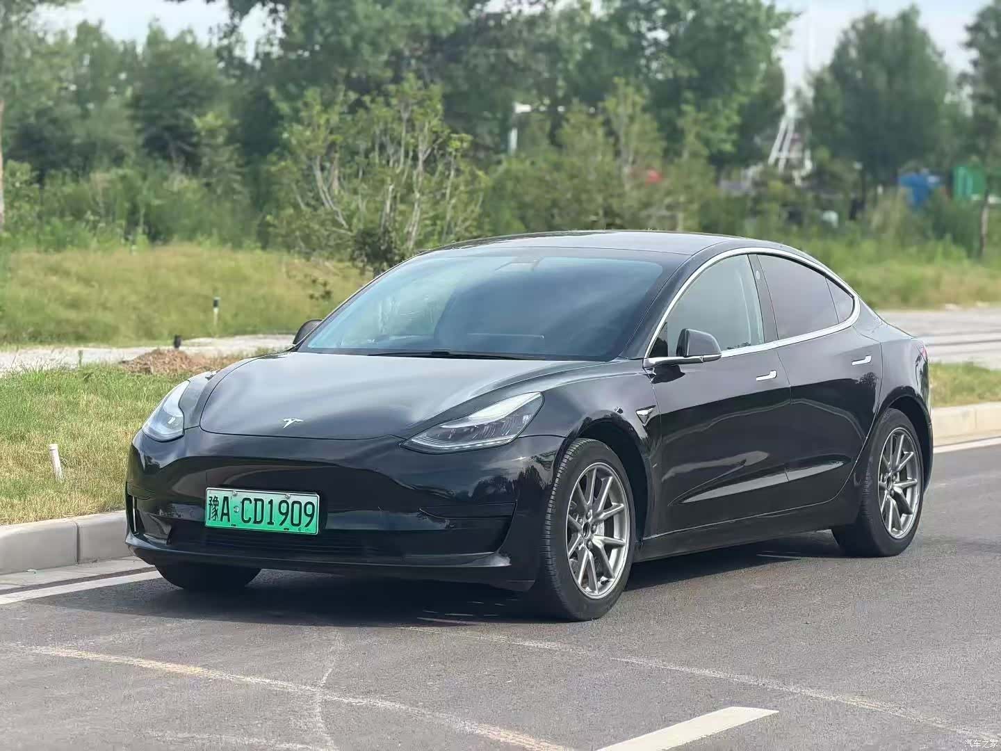 Tesla Model 3, 2020 1