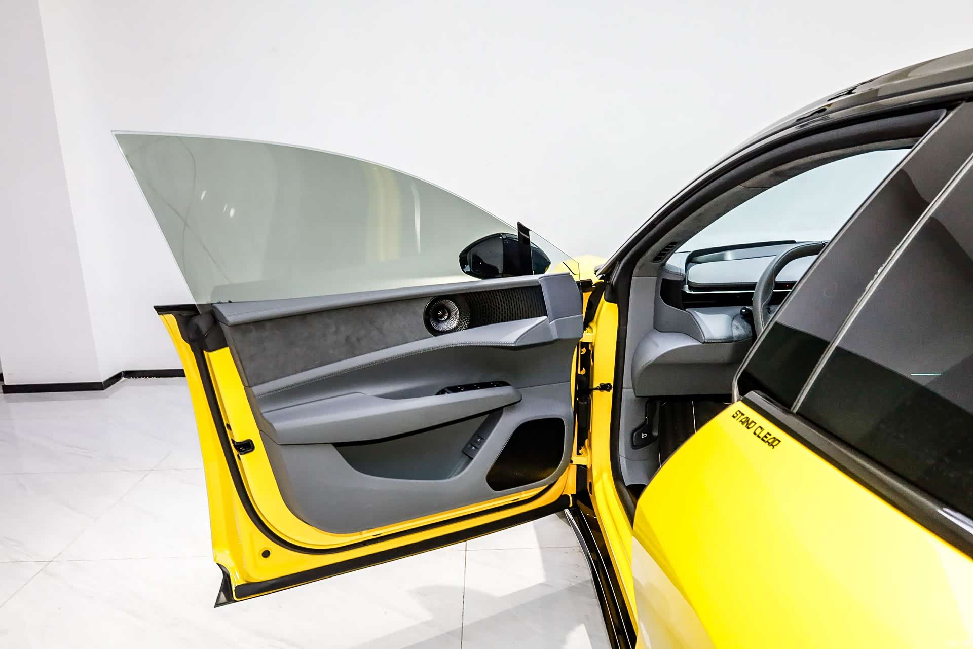 Lotus EMEYA, 2024 6
