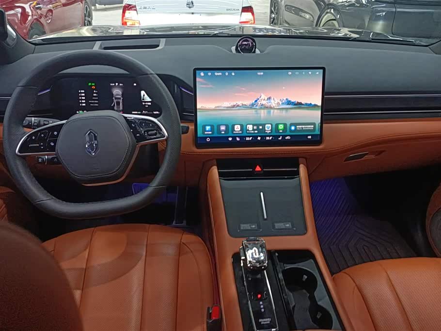 AITO Ask the world M7