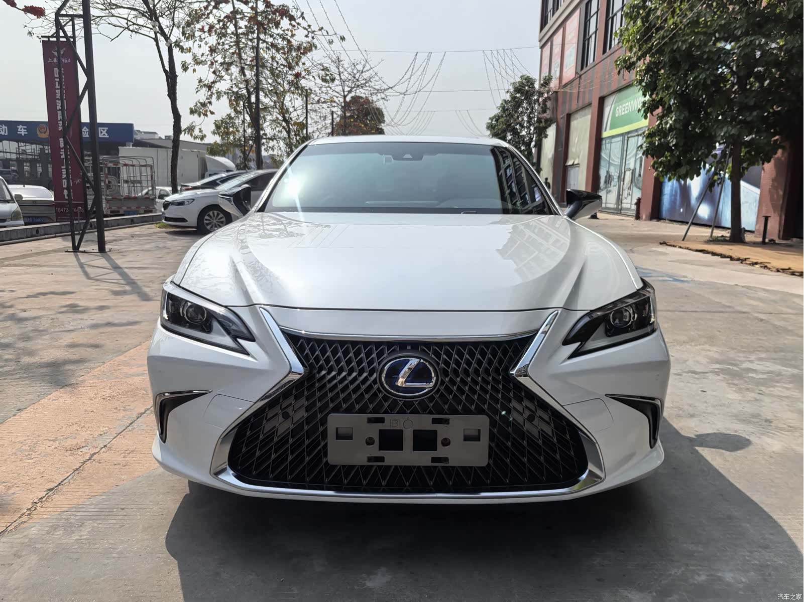 Lexus ES, 2019 2