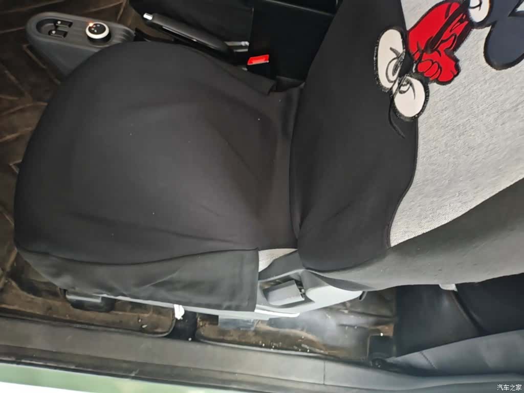 Wuling MINIEV, 2021 11