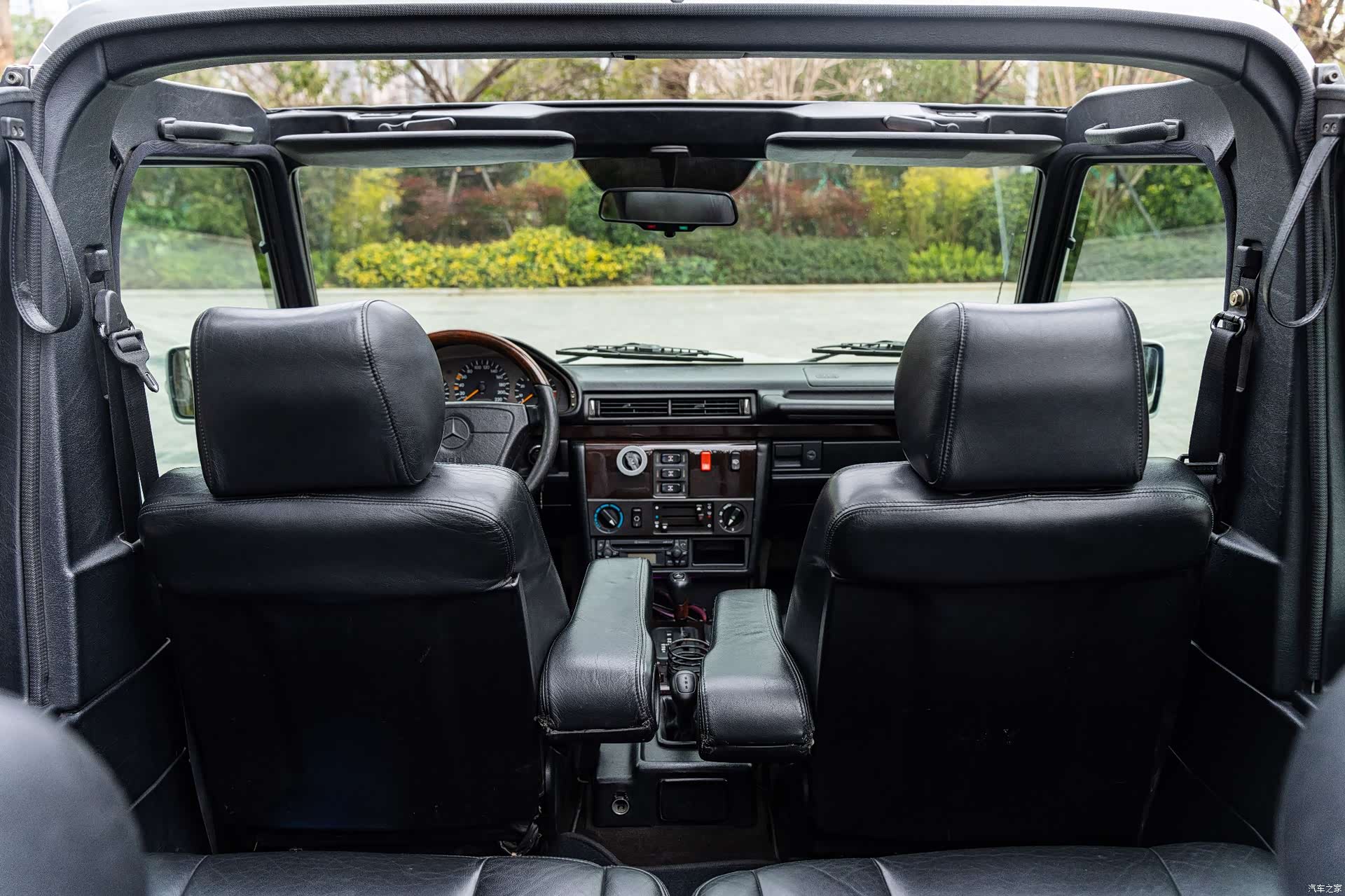 Mercedes-Benz G-Class, 1999 8