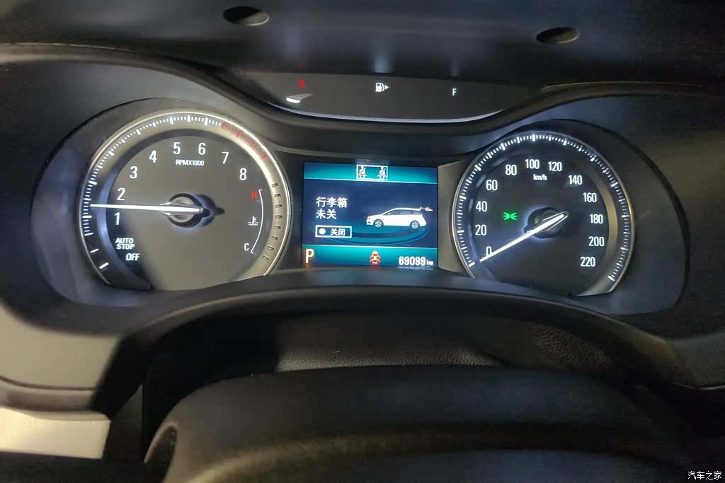 Buick GL6, 2018 14