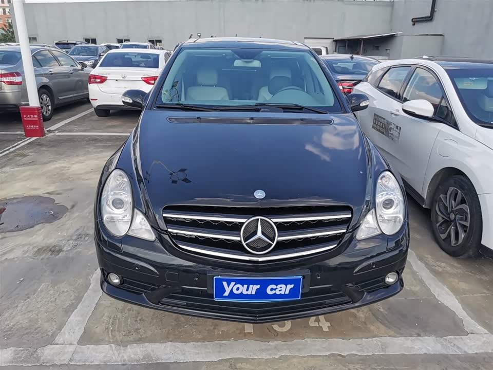 Mercedes-Benz R-class