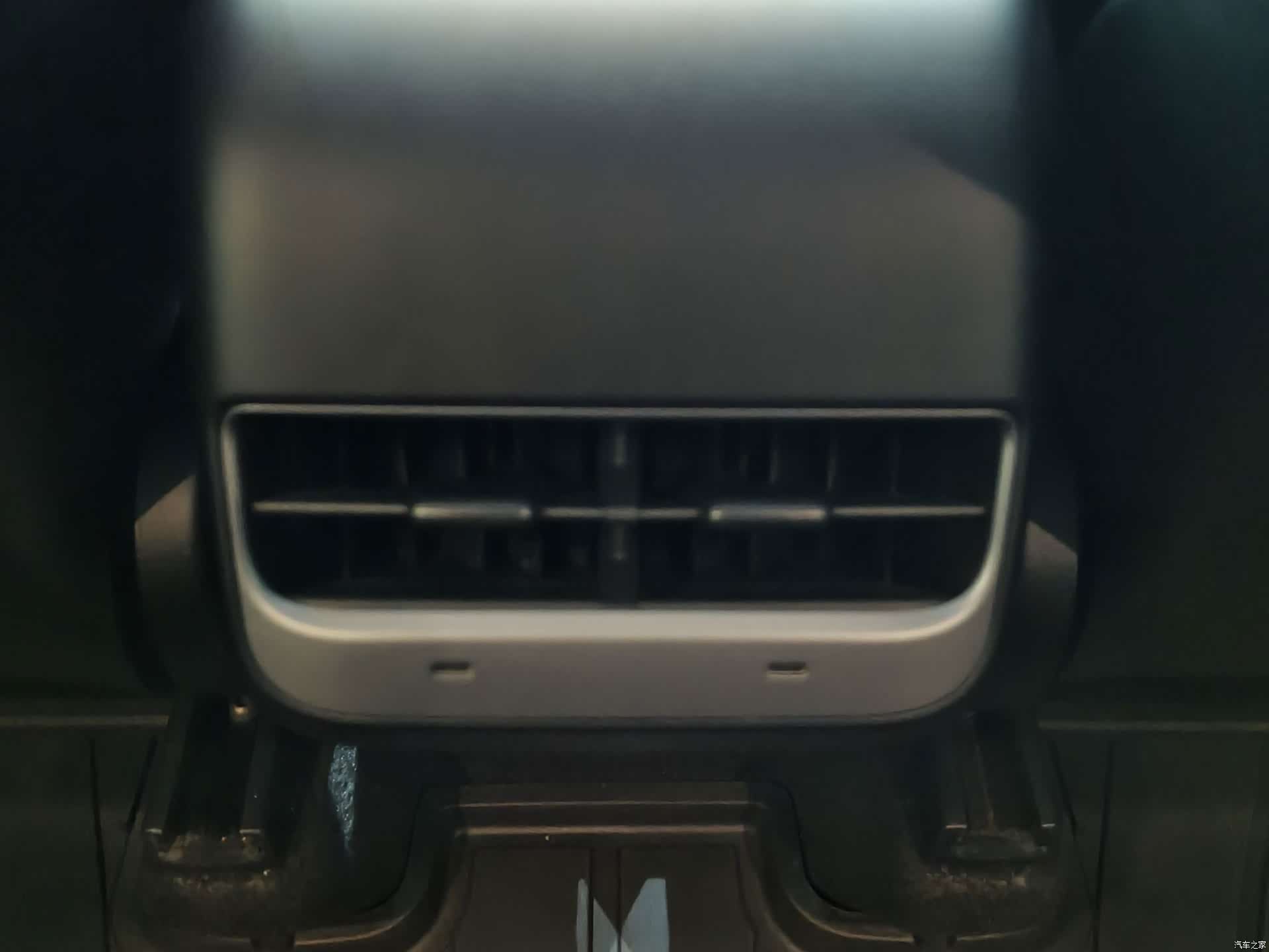 Tesla Model Y, 2023 12