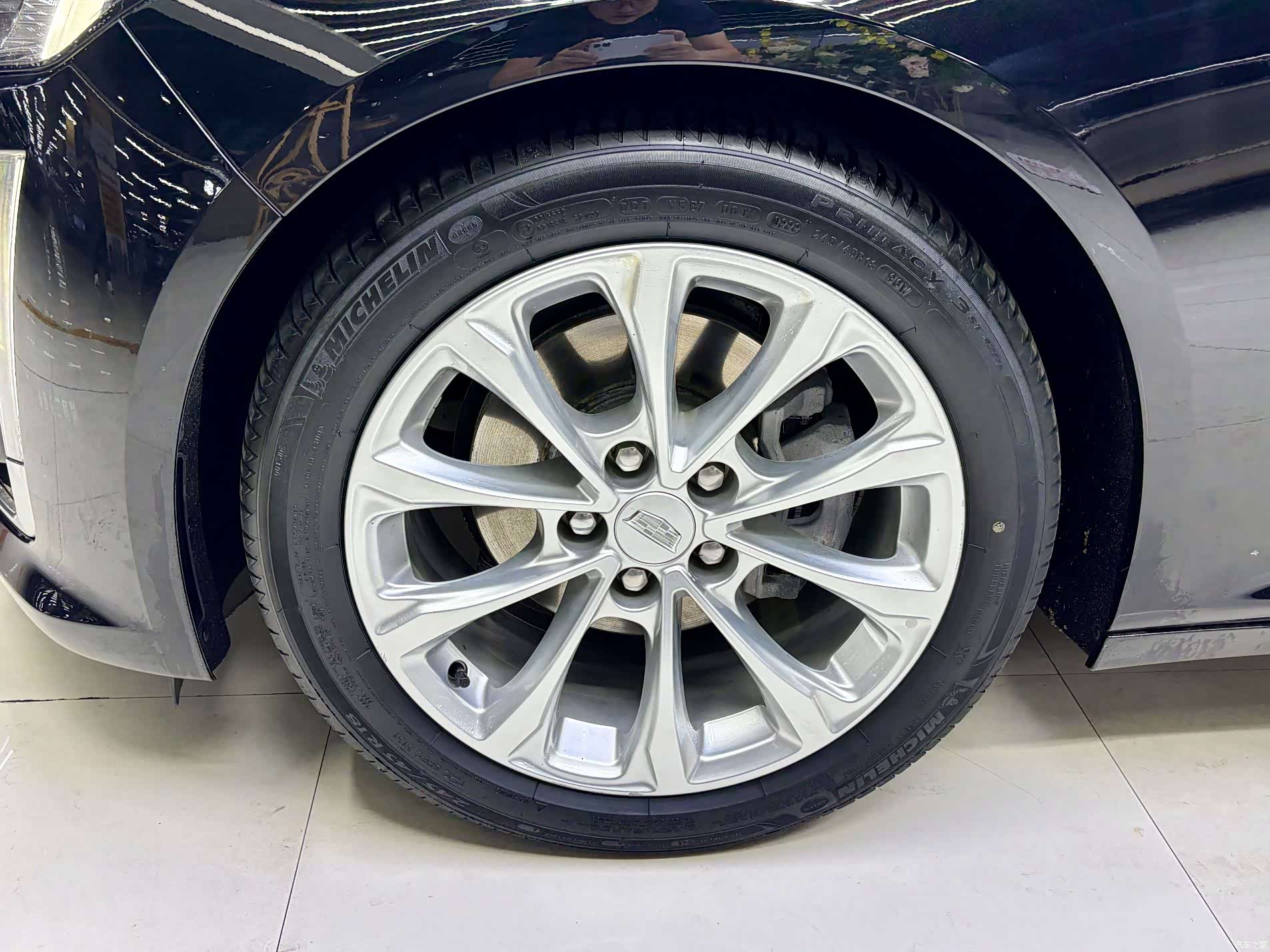 Cadillac CT5, 2022 все фото