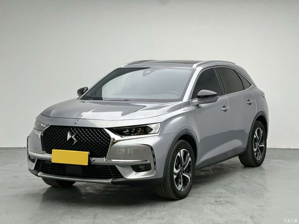 DS 7, 2023 1