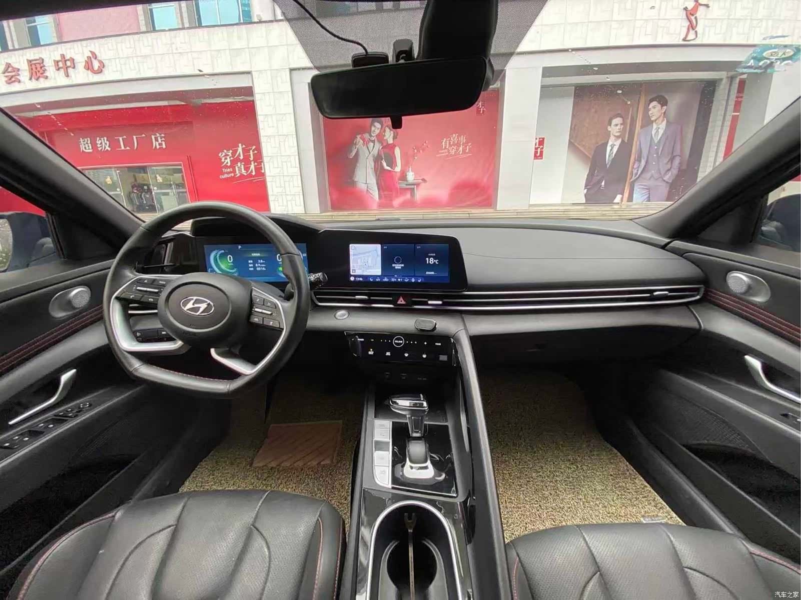 Hyundai Elantra, 2022 4