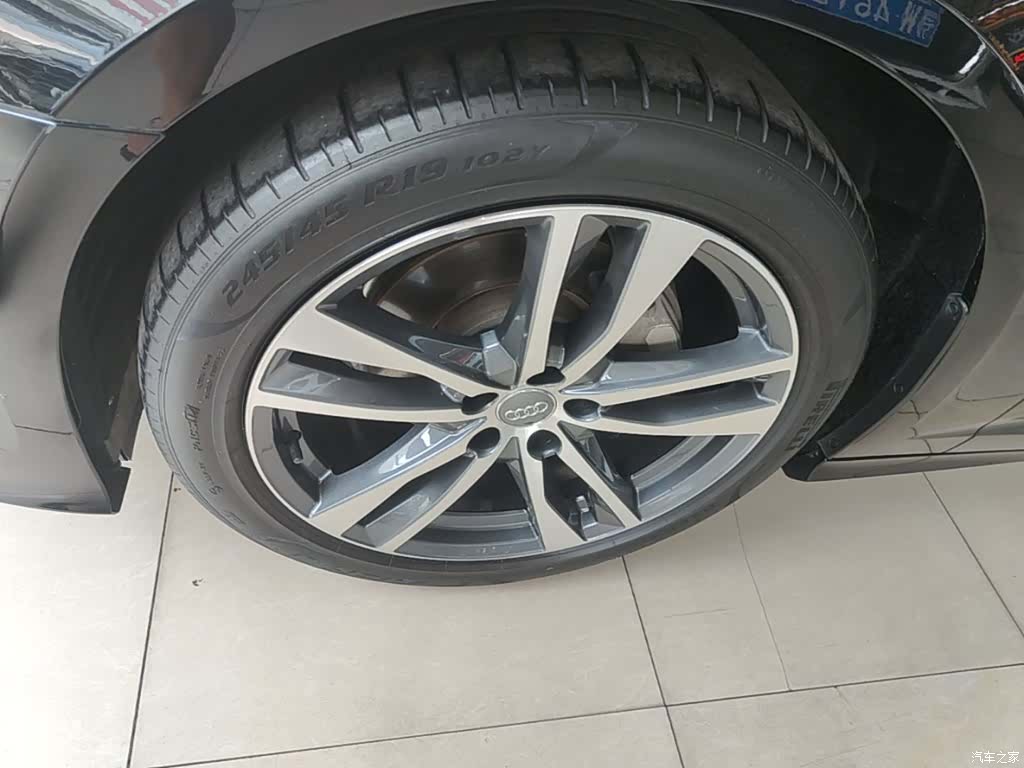 Audi A6L, 2019 23