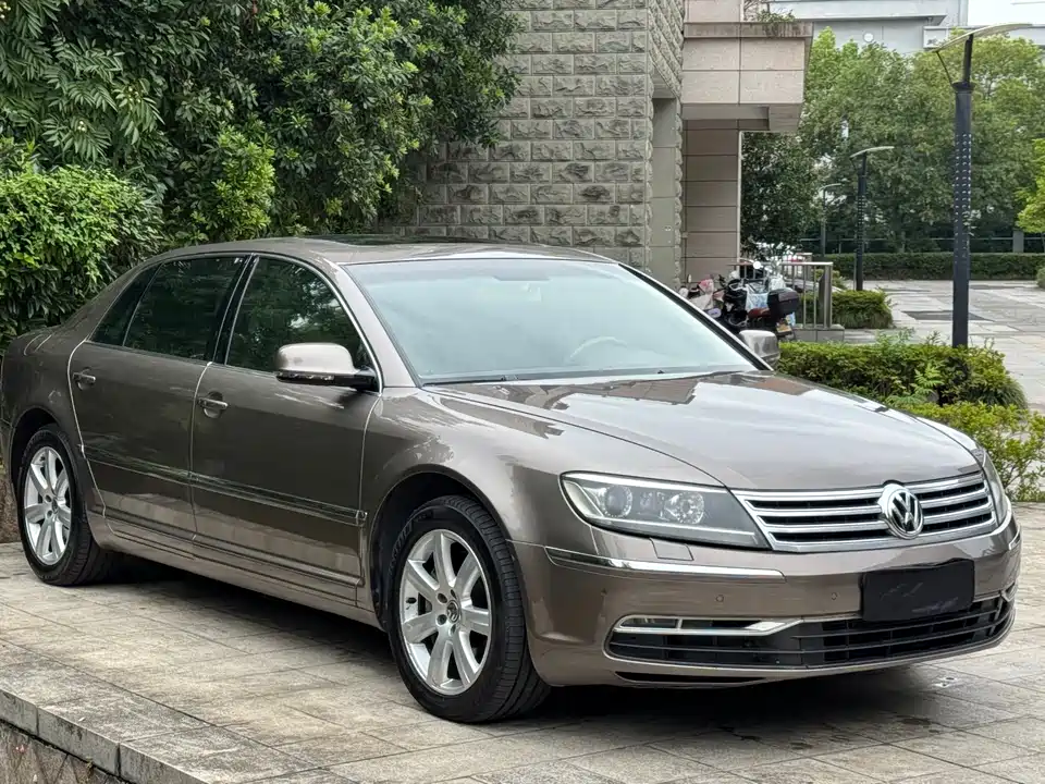 Volkswagen Phaeton