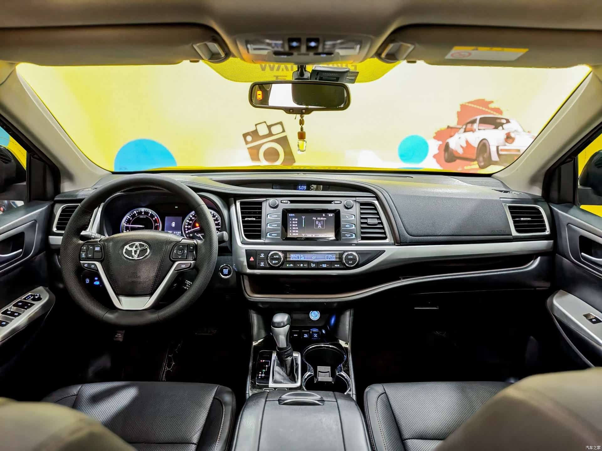 Toyota Highlander, 2018 все фото