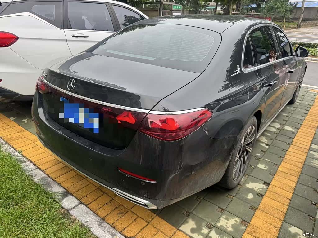 Mercedes-Benz E-Class, 2025 2