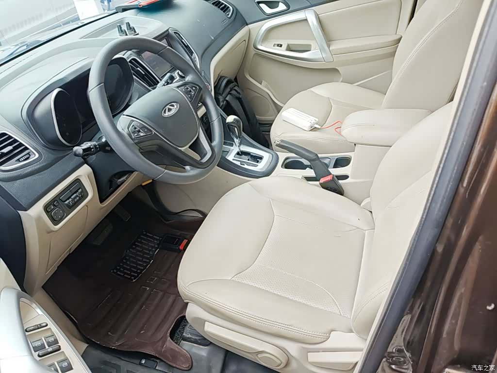 Chery 5, 2014 15